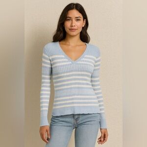 Madison Light Blue and white V-Neck Sweater Size XL